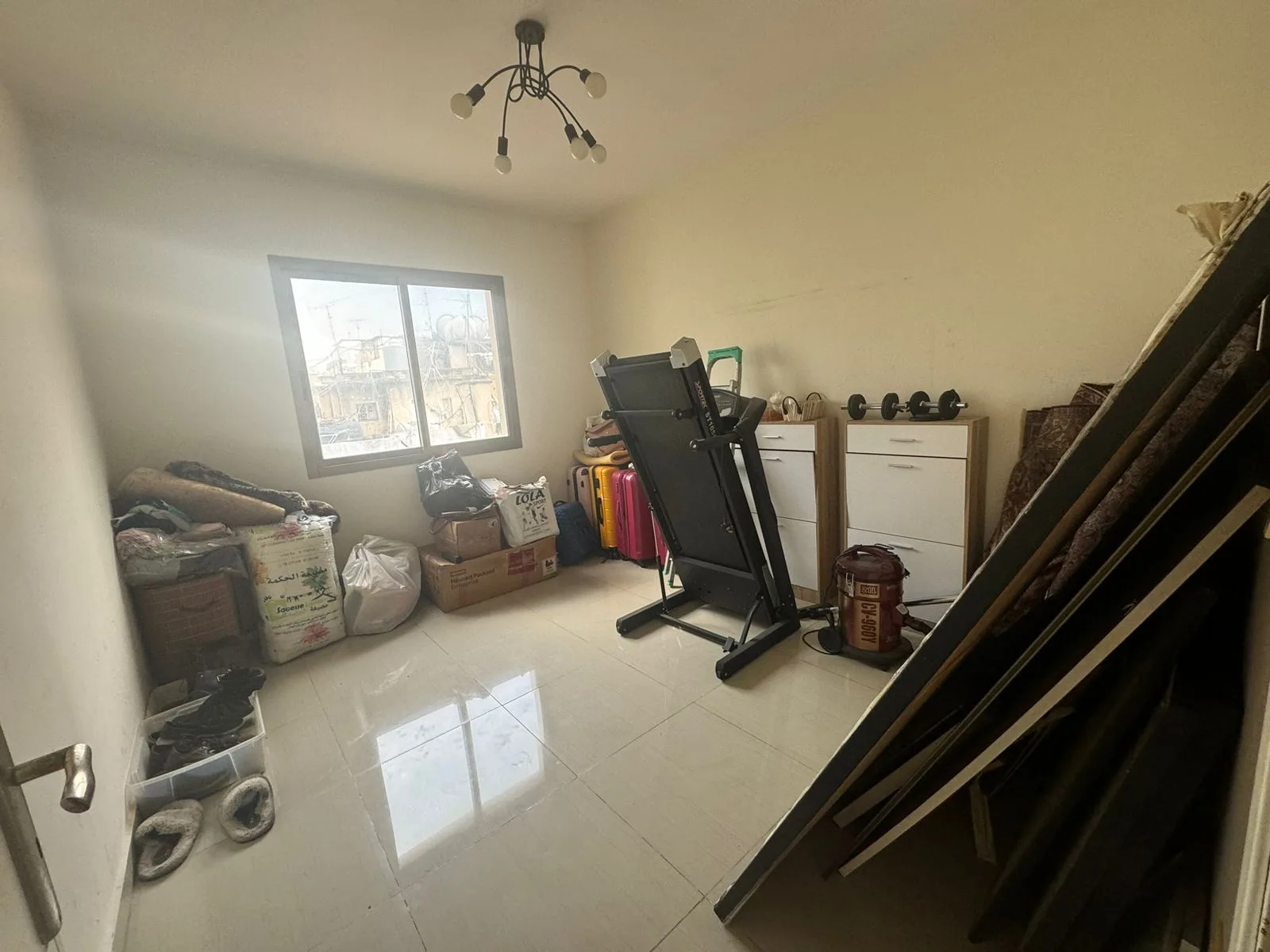Apartment for Sale in Ain el remmeneh, baabda, Lebanon — الصورة 7