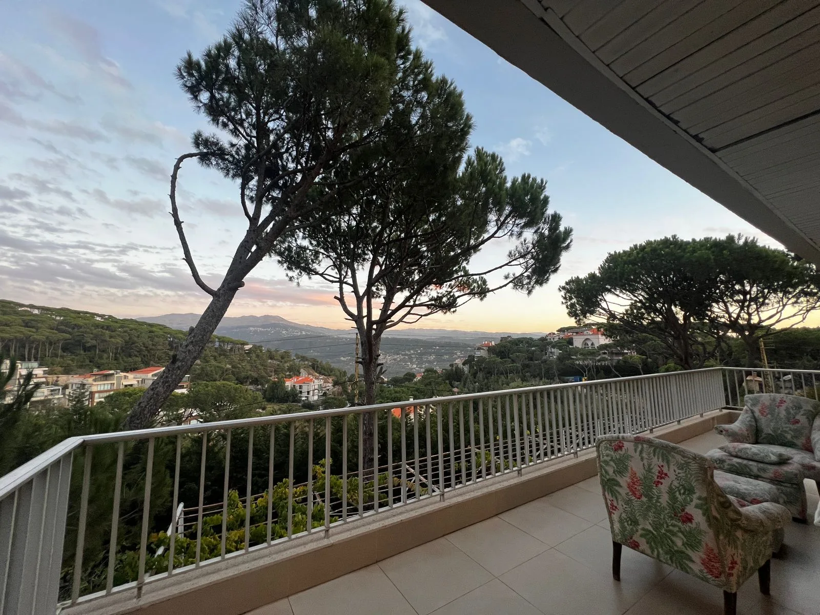 Apartment for Rent in Baabdat, Lebanon — الصورة 3