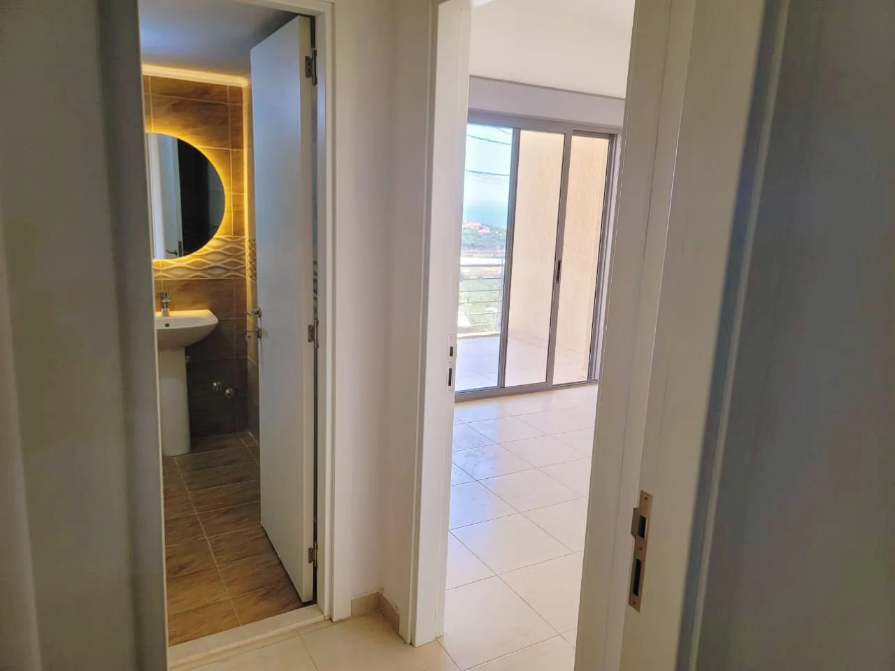 Apartment for Sale in Hosrayel — الصورة 6