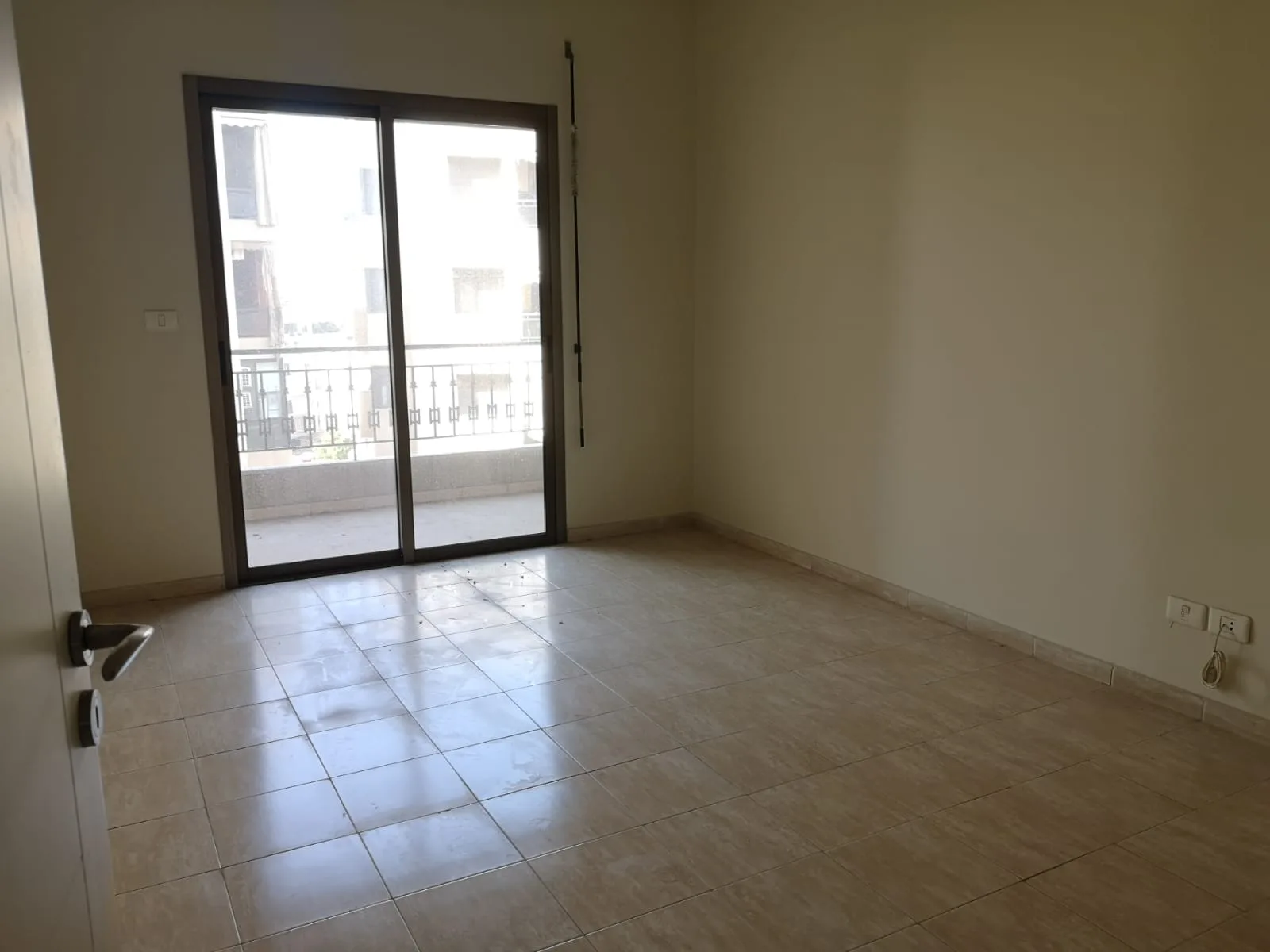Apartment for Sale in Dekwaneh, Lebanon — الصورة 5