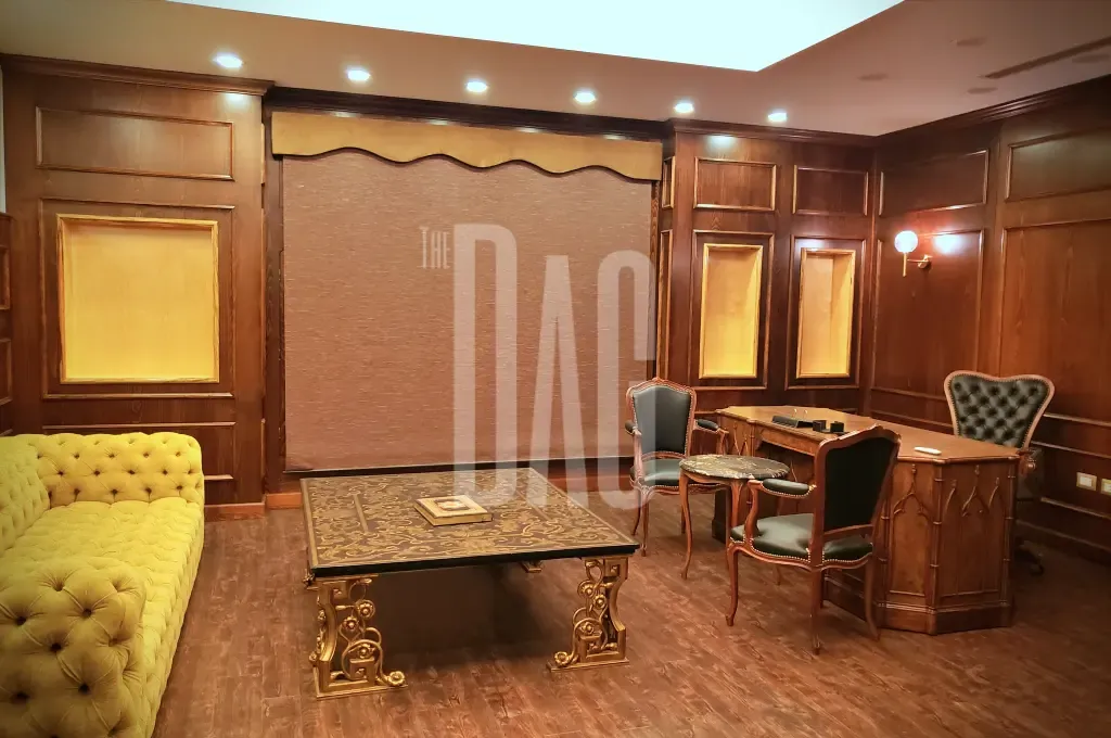 High-end Office for rent Furnished in Adlieh 190-SQM — الصورة 2