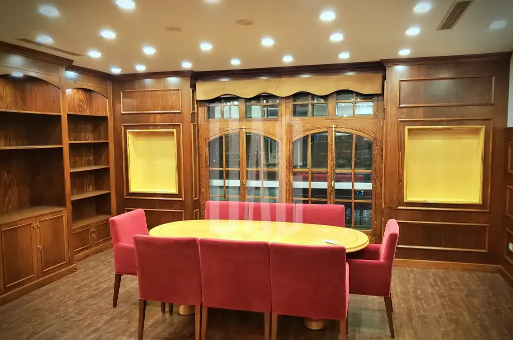 High-end Office for rent Furnished in Adlieh 190-SQM — الصورة 4