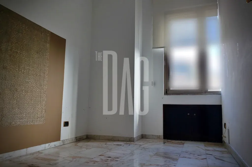 Office for Rent In Adlieh Mathaf 110 sqm — الصورة 4