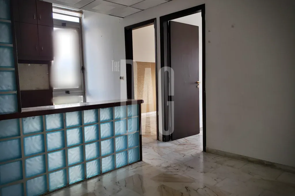 Office for Rent In Adlieh Mathaf 110 sqm — الصورة 5