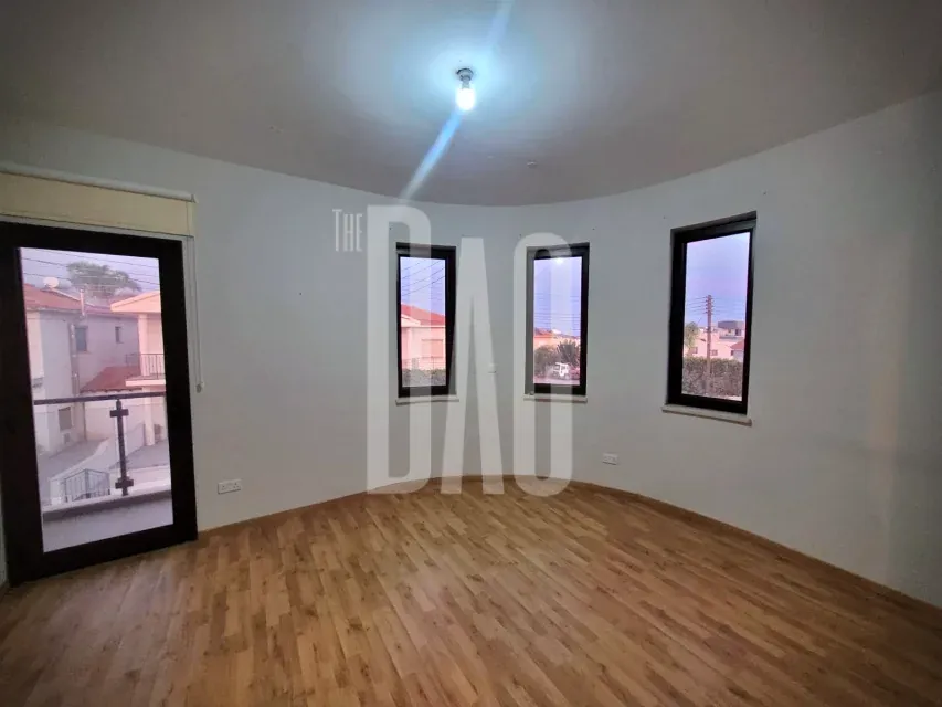 Fully Furnished Apartments for sale in Ypsonas, Limassol – 190 Sqm — الصورة 3