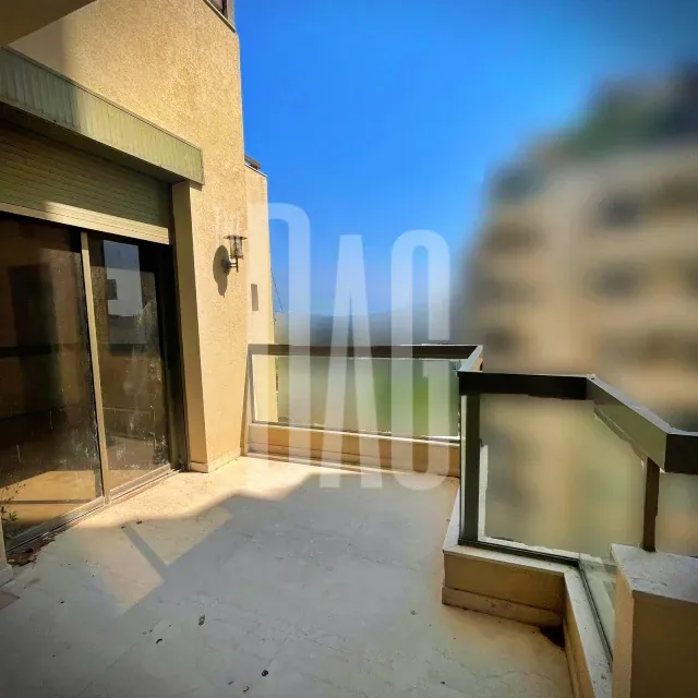Spacious 300 m² Apartment for Rent in Achrafieh