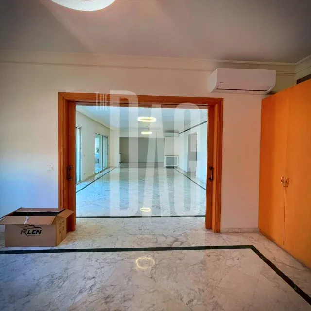 Luxurious 415 sqm Apartment for Rent in Sassine Achrafieh — الصورة 4