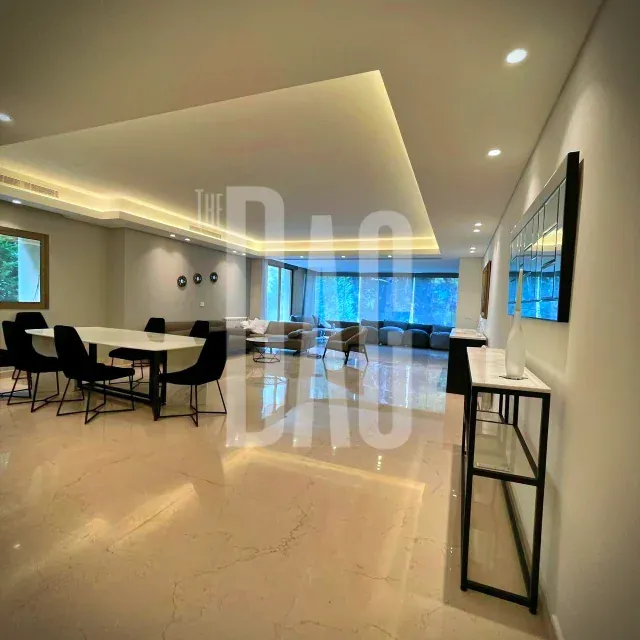Garden Terrace Fully Furnished 340 Sqm Simplex apartment for rent in Yarzeh — الصورة 5
