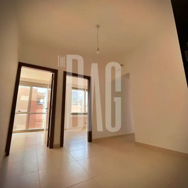Brand New 100 Sqm office for rent in Jisr al Bacha — photo 5