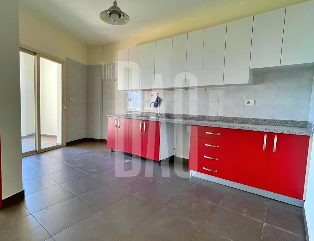 Superb View 217 SQM Apartment with Terrace for Rent in Sodeco — photo 5