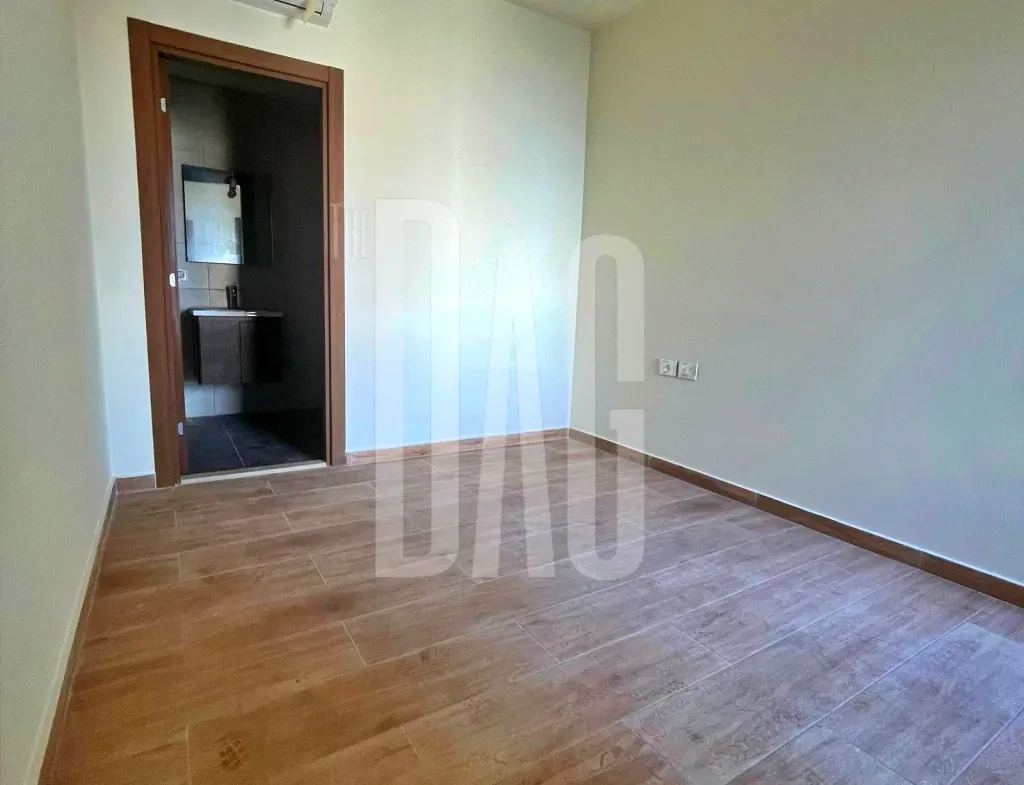 Open Kitchen 75 SQM Apartment for Sale in Achrafieh — الصورة 2