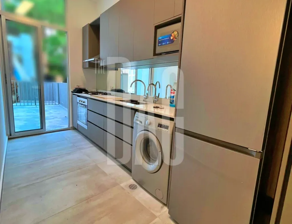 Fully Renovated 90 SQM Apartment for Rent in Gemmayzeh — الصورة 5