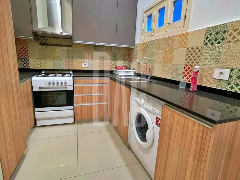 Semi-Furnished 90 SQM Apartment for Rent in Gemmayzeh — الصورة 4