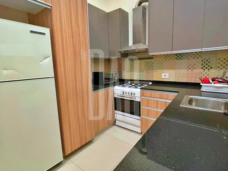 Semi-Furnished 90 SQM Apartment for Rent in Gemmayzeh — الصورة 5
