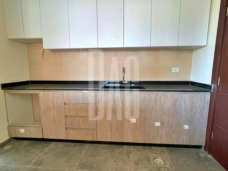 American Kitchen 110 SQM Apartment with for Sale in Achrafieh — الصورة 2