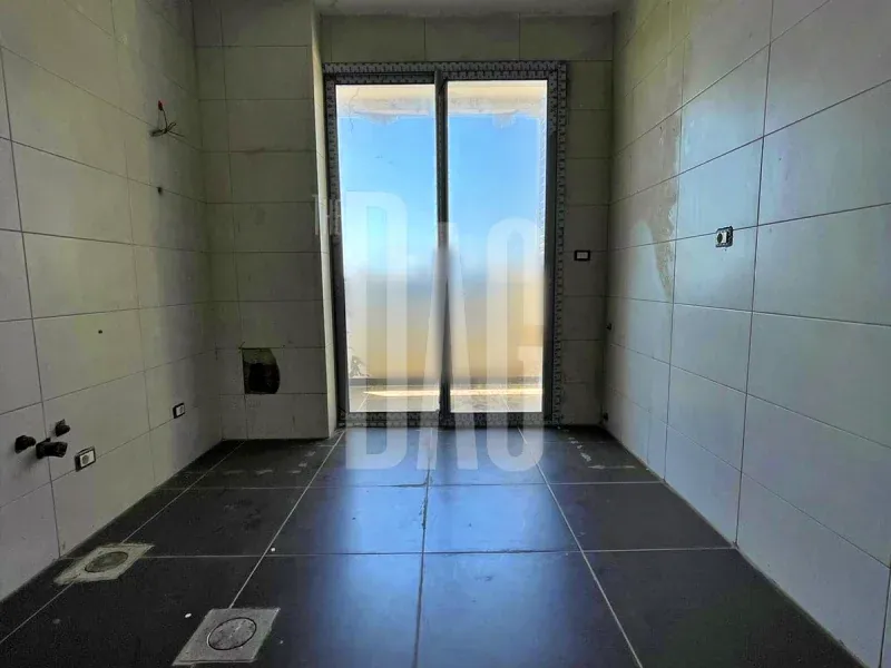 Luxurious 176 SQM Apartment for Sale in Achrafieh — الصورة 2