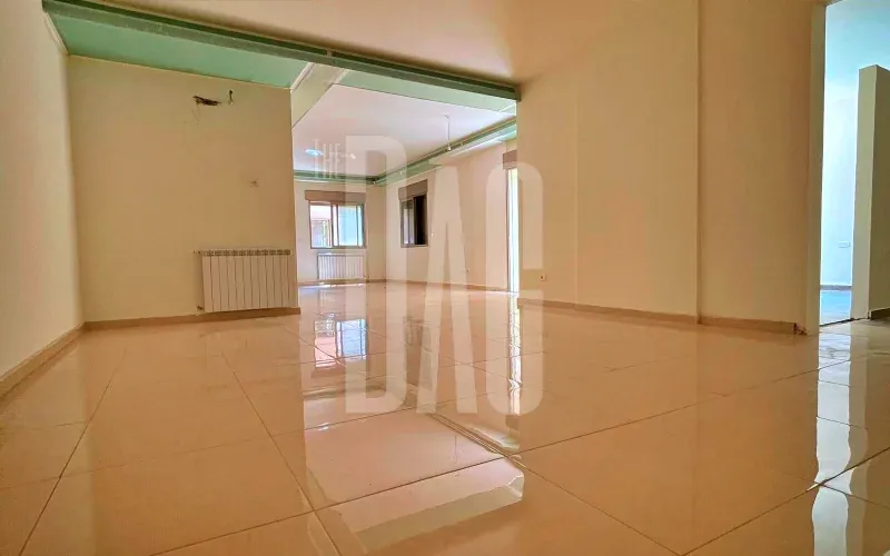 Spacious 400 SQM Apartment with Terrace for Sale in Mar Takla