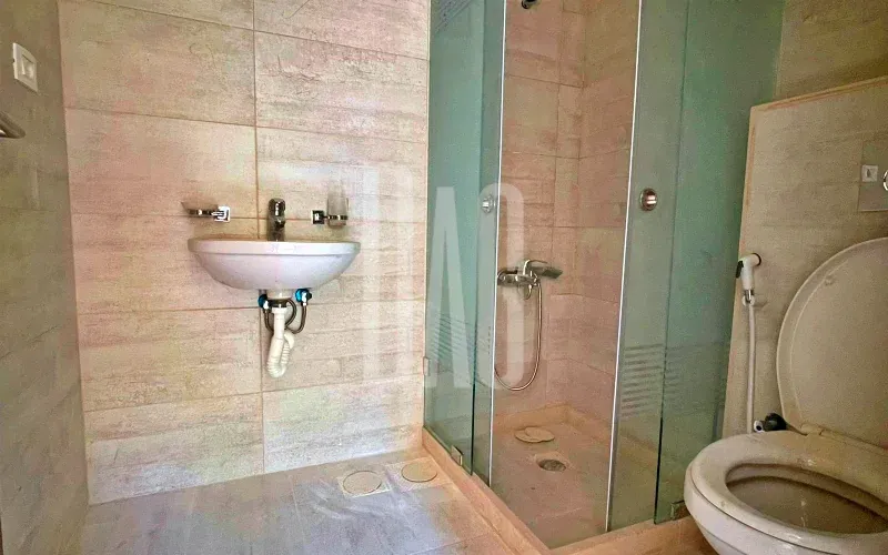 120 SQM Apartment for Rent in Achrafieh Hotel Dieu — الصورة 5