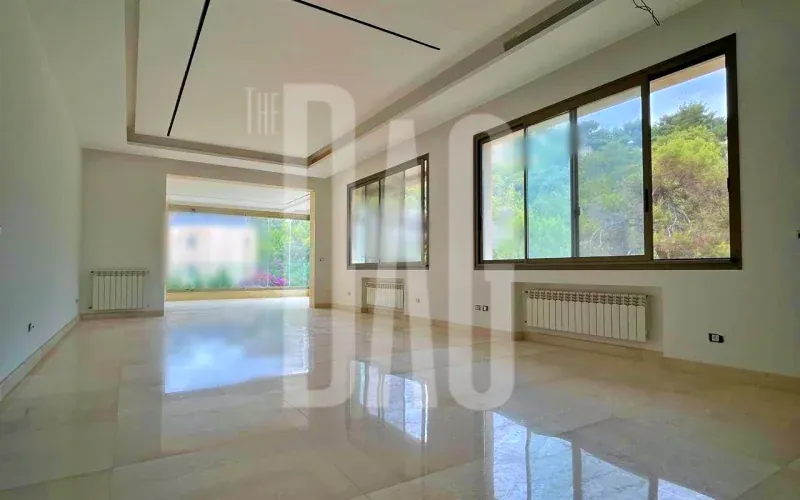 High-End 230 SQM Apartment for Rent in Yarzeh – Beautiful Apartment — الصورة 2