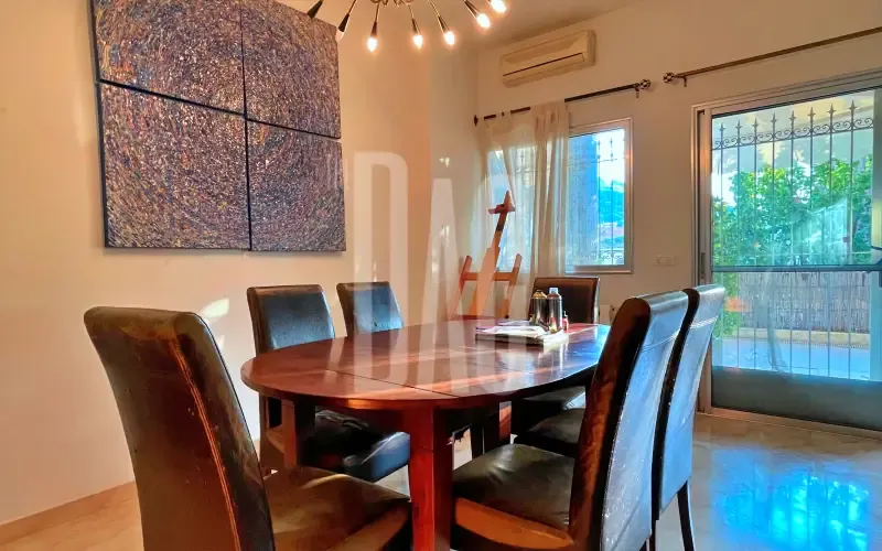 Furnished 300 SQM Apartment For Rent with Terrace in Mtayleb — الصورة 3