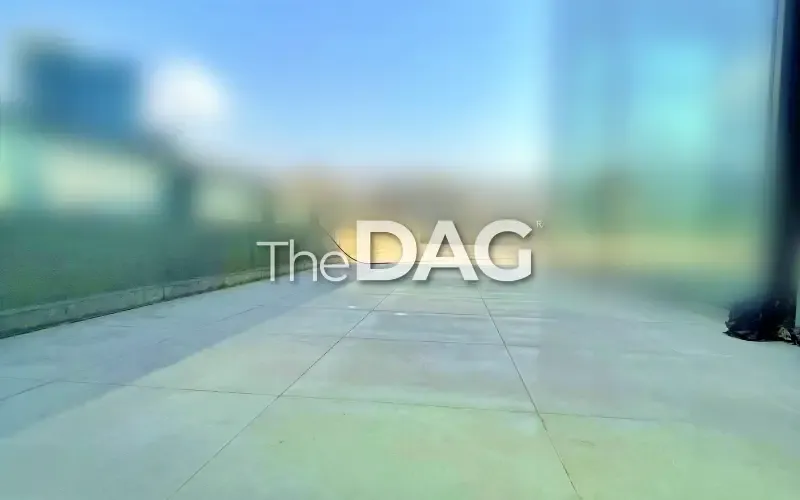 Prime Location Office for Sale/Rent in Antelias with Terrace — الصورة 3