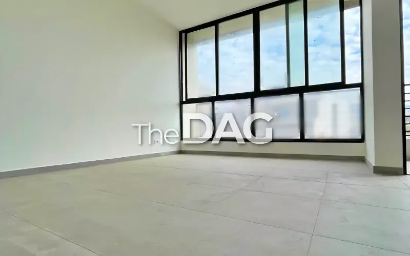 High-end Apartment for Sale in Ain El Roumaneh — الصورة 2