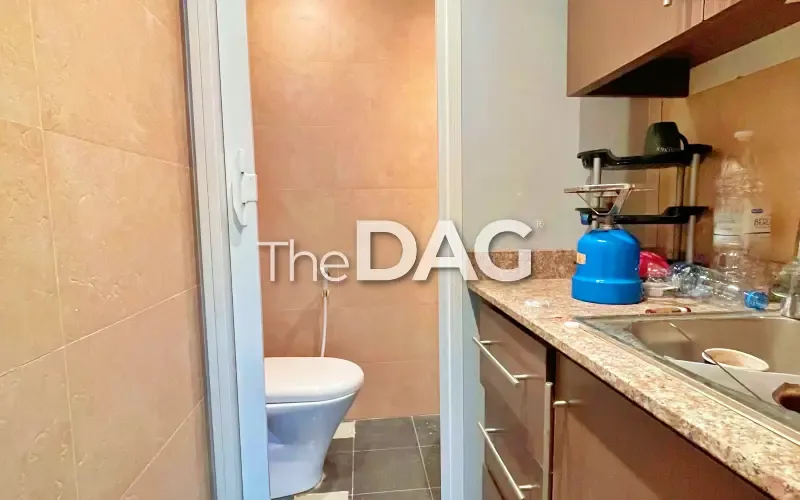 Prime Office for Rent in Adlieh — الصورة 5