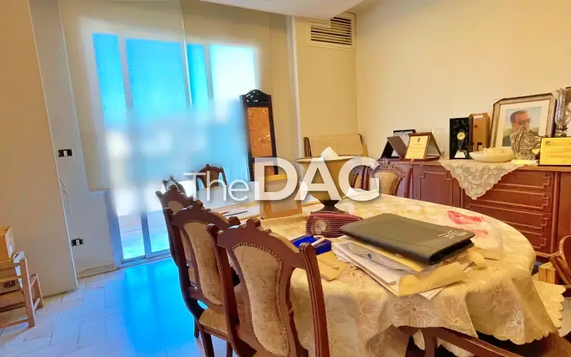 Fully Furnished 250 SQM Apartment for Sale in Jdeideh — الصورة 3