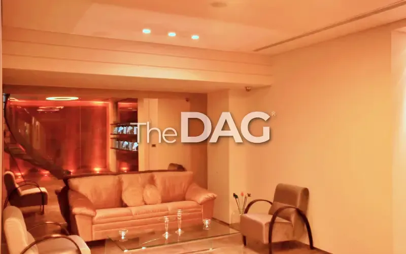 180 sqm Luxurious Shop for Rent in Downtown — photo 3