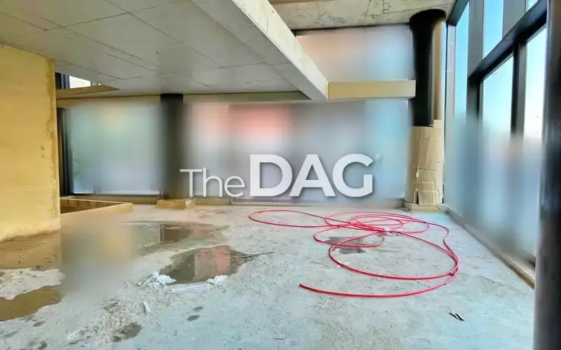 478 SQM Corner Shop for Rent in Downtown with Terrace — الصورة 4