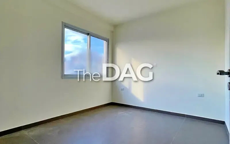 130 SQM Modern Apartment for Rent in Furn El Chebbak — الصورة 5