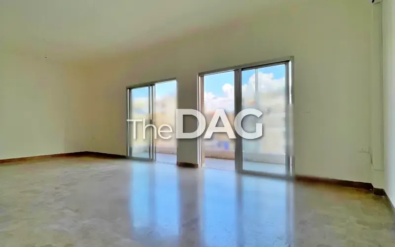 Clean 130 SQM Apartment for Rent in Hazmieh — photo 2