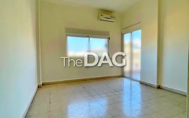 Clean 130 SQM Apartment for Rent in Hazmieh — photo 3