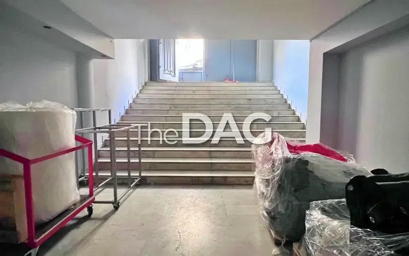 Warehouse for Rent in Jal El Dib Main road — الصورة 5
