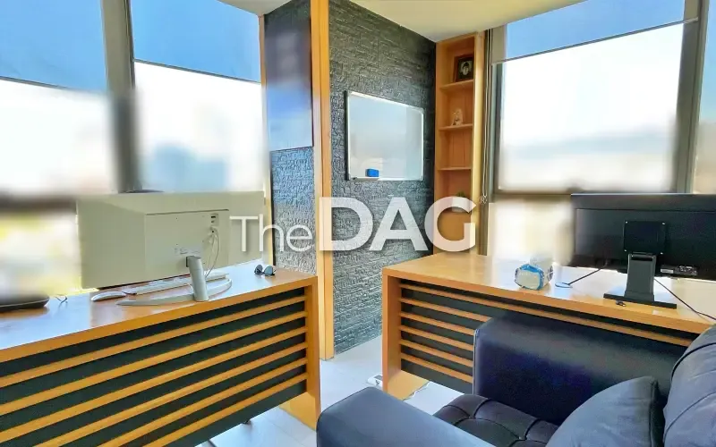 Modern High-End 200 SQM Office for Rent in Dekwaneh Tower — photo 3