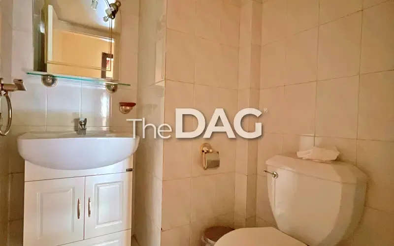 300 SQM Apartment for Sale in Hadath Baabda — الصورة 5