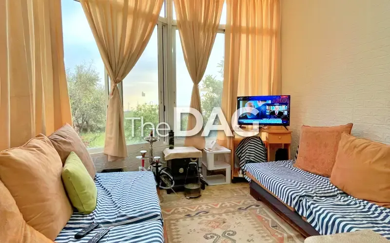 A Stunning 260 Sqm Apartment for Sale in Bsalim with Terrace — الصورة 4