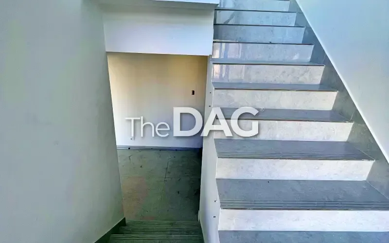 Luxurious 210 SQM Office for Rent in Baouchriyeh — photo 5