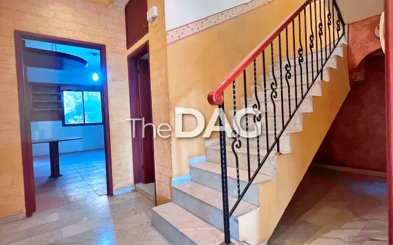 Deluxe 250 SQM Duplex in Ain Saadeh Roumieh for Sale — الصورة 3
