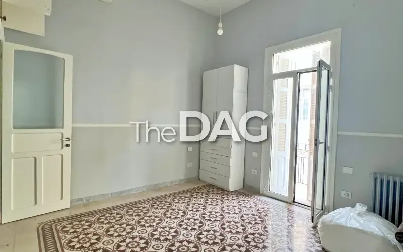 Vintage 270 SQM Apartment for Rent in Gemmayzeh — الصورة 2