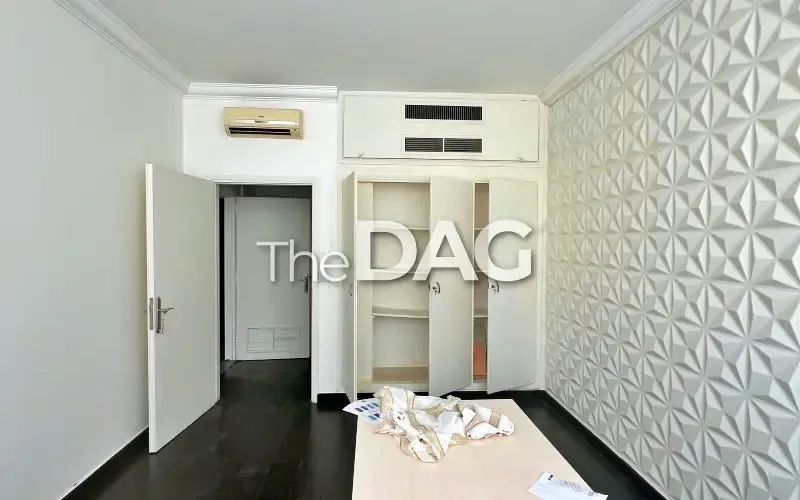 Modern 70 SQM Office for Rent in Badaro — الصورة 2