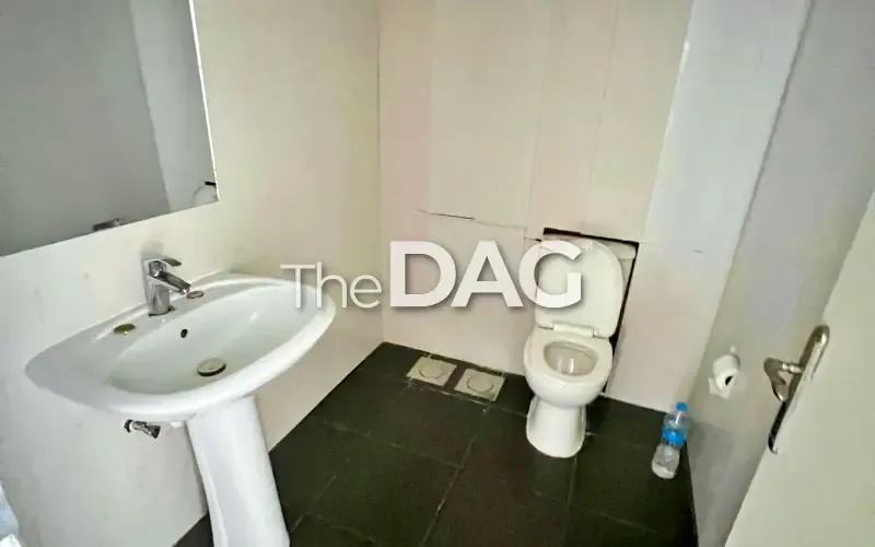 Modern 70 SQM Office for Rent in Badaro — الصورة 5