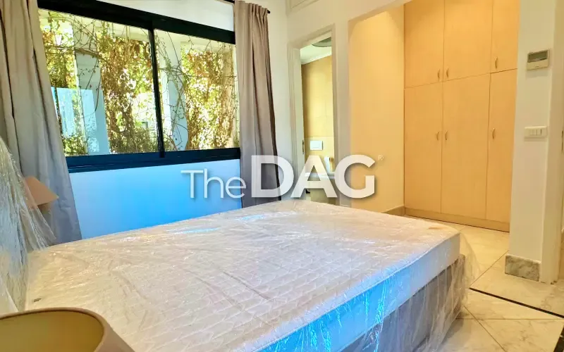 Fully Furnished 250 SQM Apartment for Rent in Gemmayzeh — الصورة 4