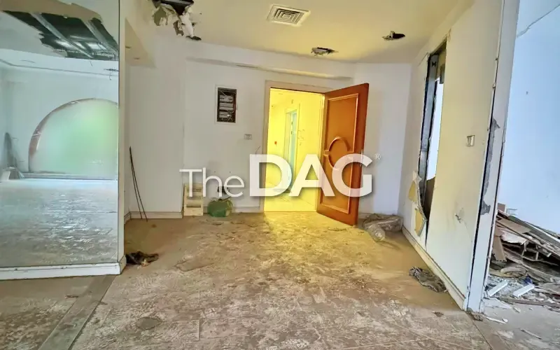 Central 130 SQM Office for Rent in Downtown — الصورة 3