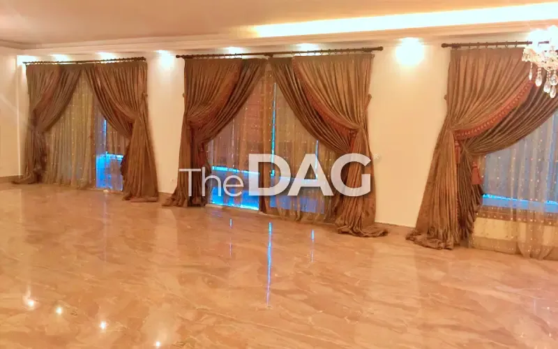 Elegant 310 SQM Apartment for Rent in Mathaf — الصورة 1