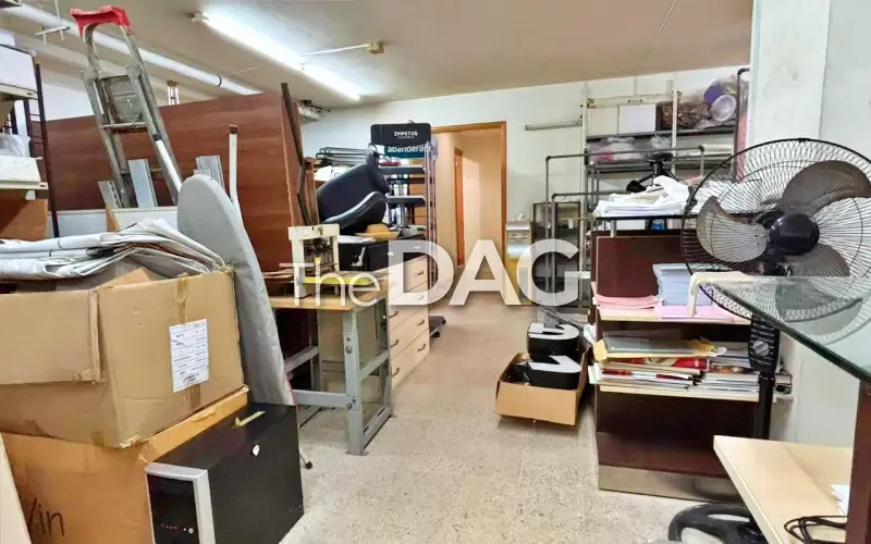 Functional 220 SQM Depot for Sale in Jdeideh — الصورة 3