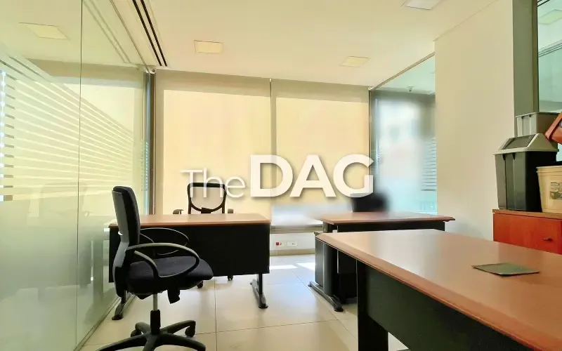 Badaro 365 SQM Office for Rent — الصورة 5