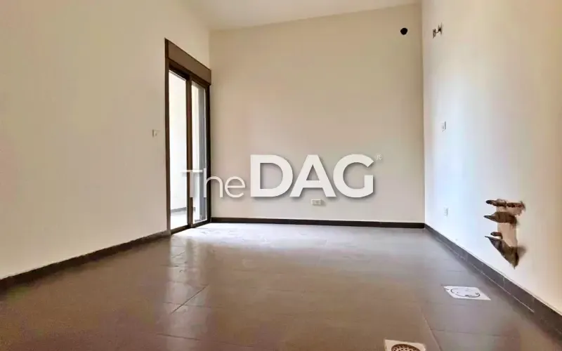 New Jdeideh 170 SQM Apartment for Sale Prime Location — الصورة 4