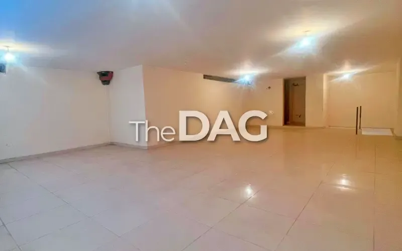 Furn El Chebbak 175 SQM Shop for Sale Prime Location — الصورة 2