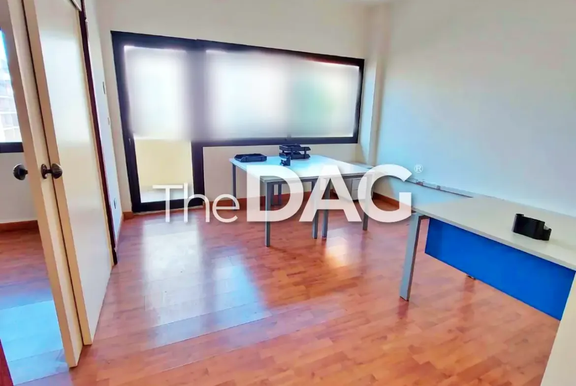 Badaro 120 SQM Office for Rent Prime Location